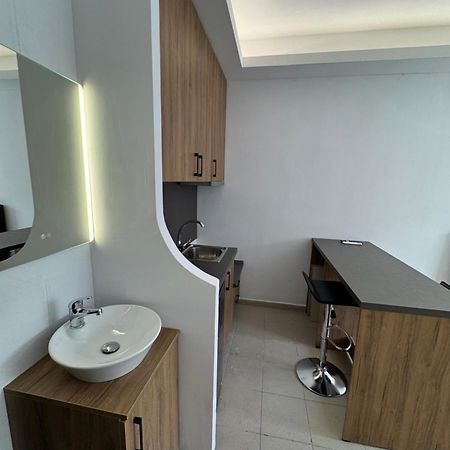 Central Apartment 6 Larissa Ngoại thất bức ảnh